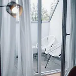 شقة 13 Im Wald Mit Balkon *