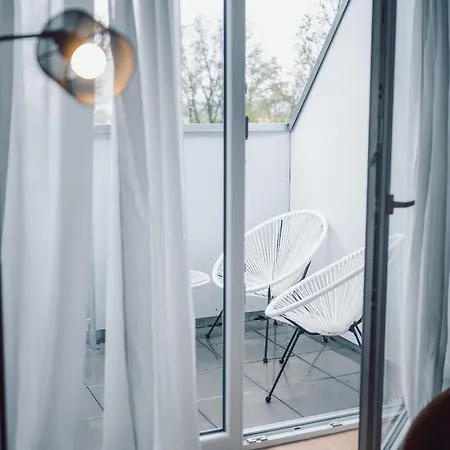 Apartment 13 Im Wald Mit Balkon *